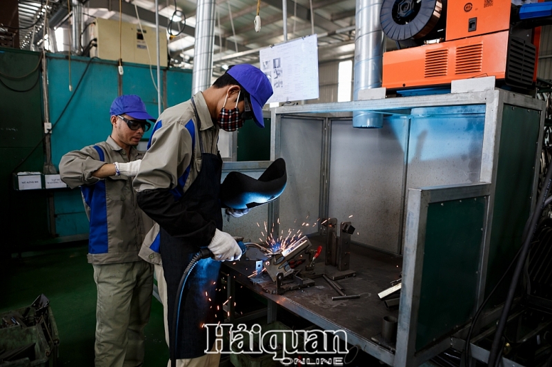 (C)Hai quan online,H.A.