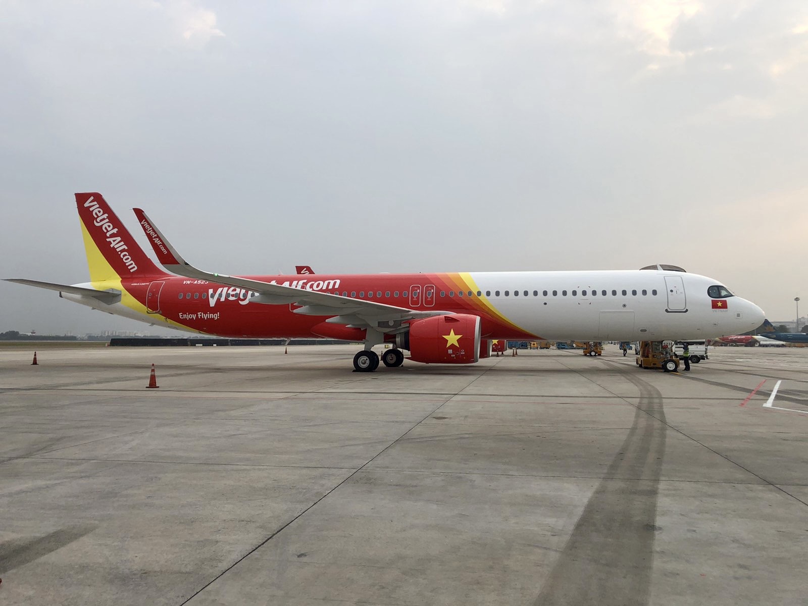 (C) Vietjet Air
