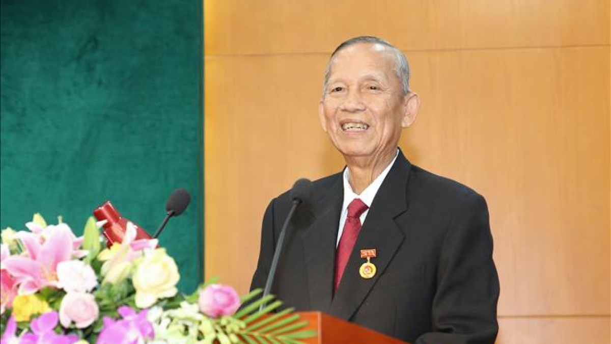 チュオン ビン チョン元副首相が故郷ベンチェ省で死去 政治 Vietjoベトナムニュース
