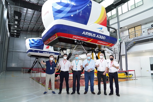 (C) Airbus