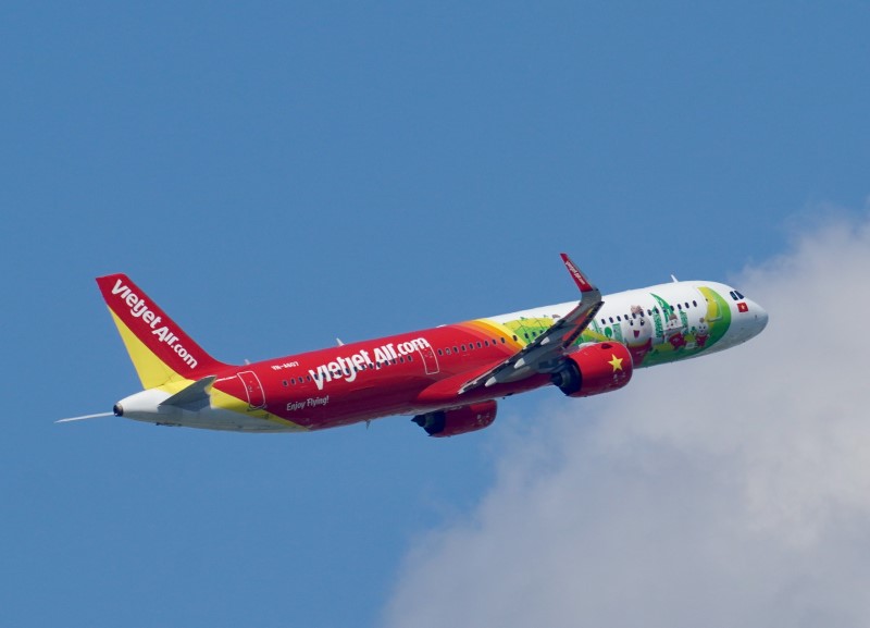 (C)　vietjet