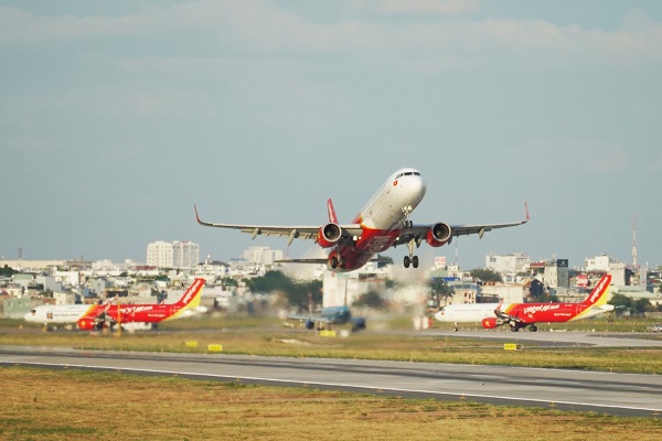 (C) Vietjet Air