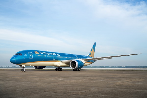 (C) ベトナム航空日本支社