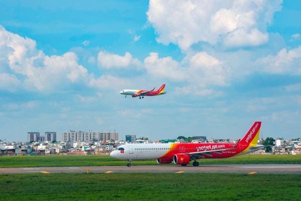 (C) Vietjet Air