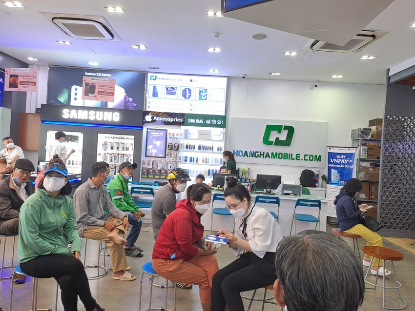 本人名義でないSIMカード、4月1日から発信サービスを一時停止 [社会