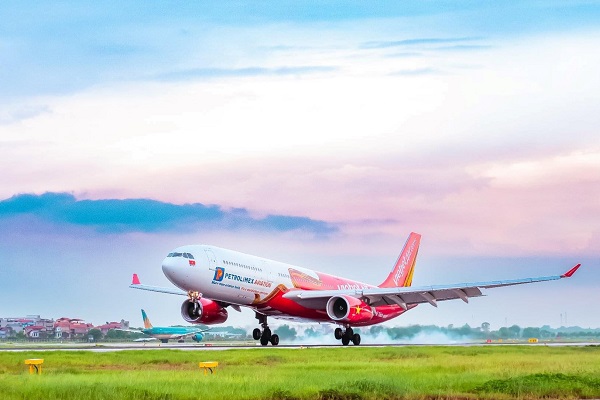 (C) Vietjet Air