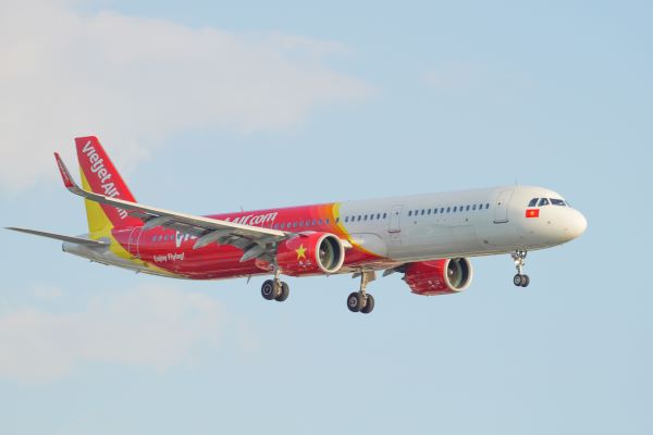 (C) Vietjet Air