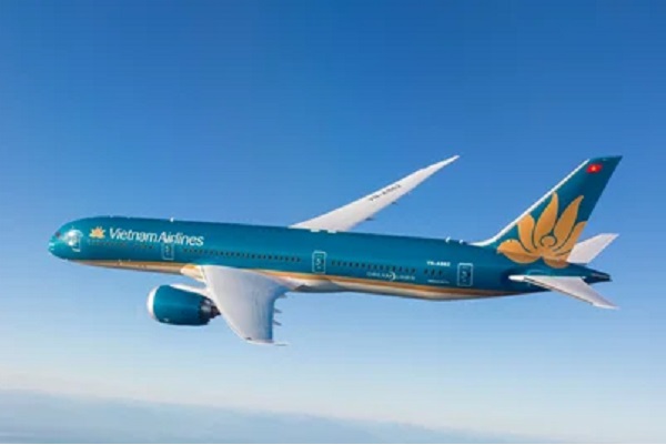 (C) ベトナム航空日本支社
