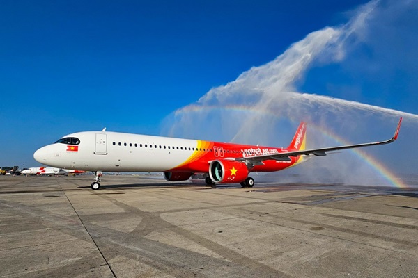 (C) Vietjet Air