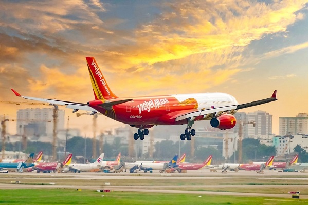 (C) Vietjet Air