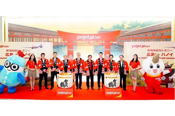 (C) Vietjet Air