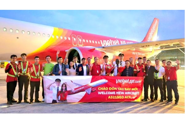 (C) Vietjet Air