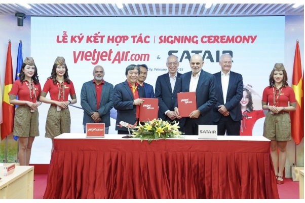 (C) Vietjet Air
