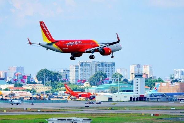 (C) Vietjet Air