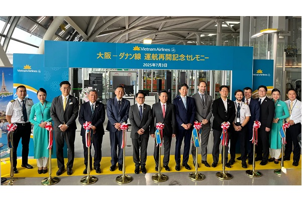 (C) ベトナム航空日本支社