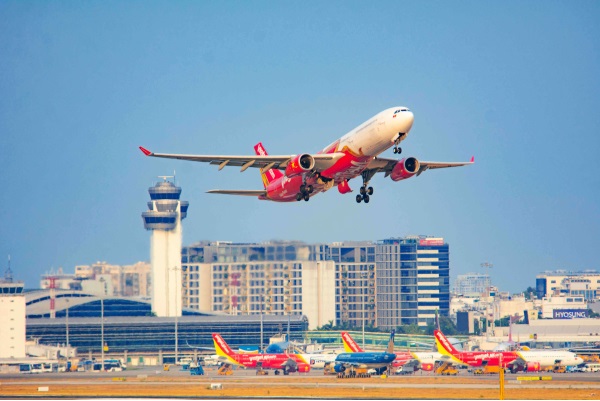 (C) Vietjet Air