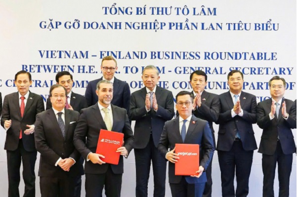 (C) Vietjet Air