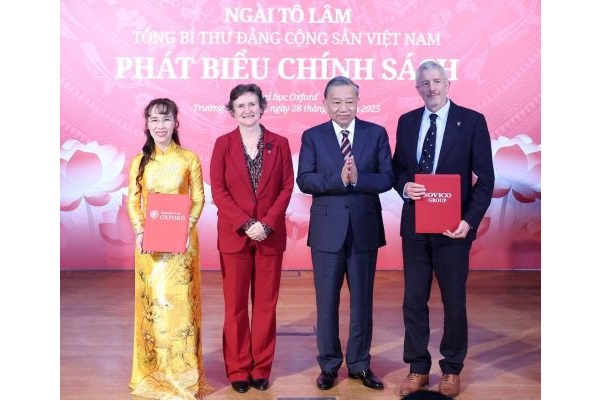 (C) Vietjet Air