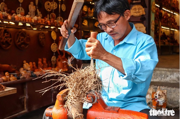 ホイアンの土産物、竹根彫刻の「生みの親」を訪ねて [特集] - VIETJO