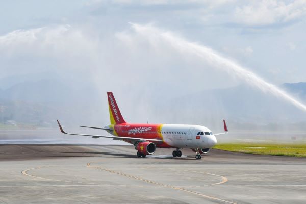 (C) Vietjet Air