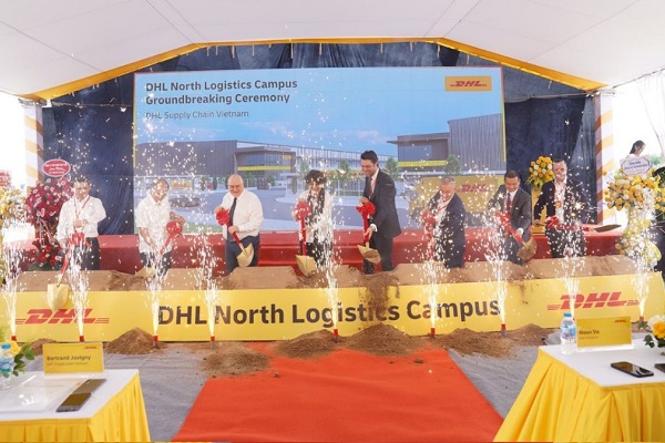(C) DHL