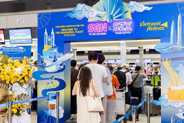 (C) Vietravel Airlines