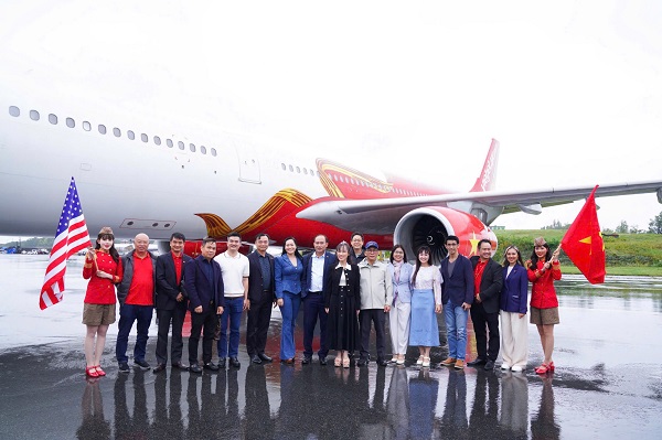 (C) Vietjet Air