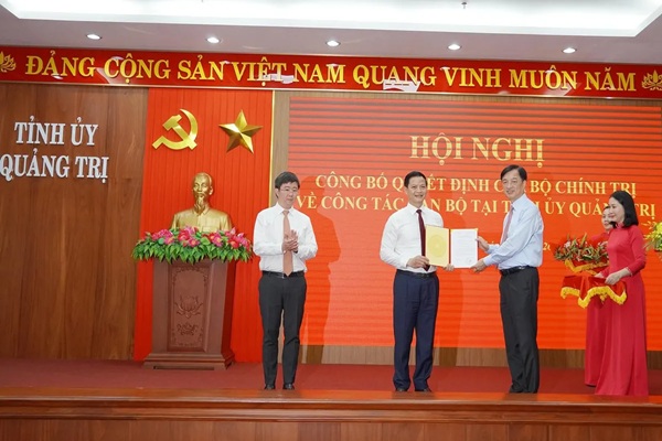 (C) quangtri.gov.vn