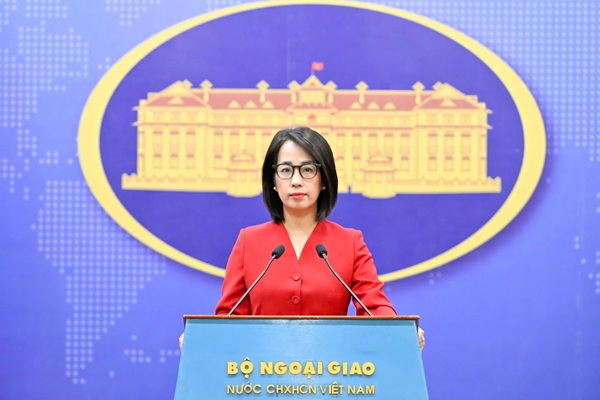 (C) Bộ Ngoại Giao