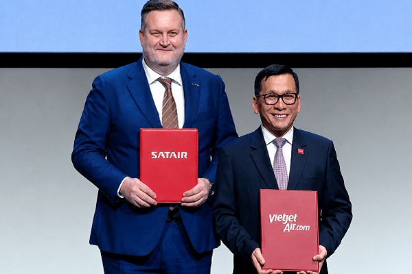 (C) Vietjet Air