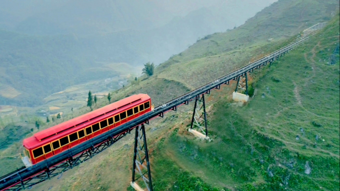 ラオカイ省 国内最長の登山鉄道が運行開始 観光 Vietjoベトナムニュース