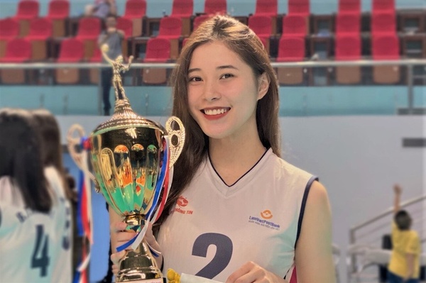 ベトナムの可愛すぎる女子バレーボール選手 19歳で電撃引退 スポーツ Vietjoベトナムニュース