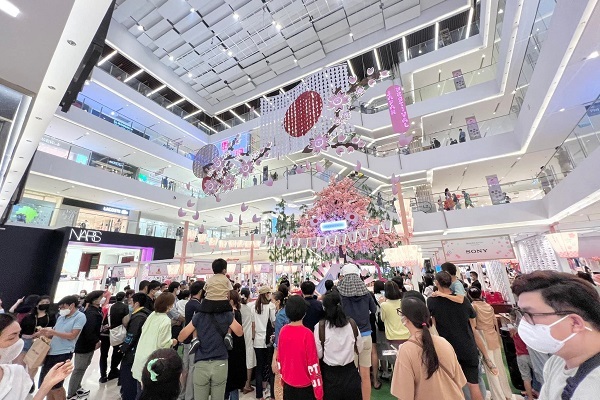 (C) Saigon Centre