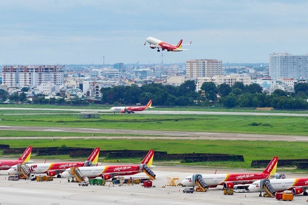(C) Vietjet Air