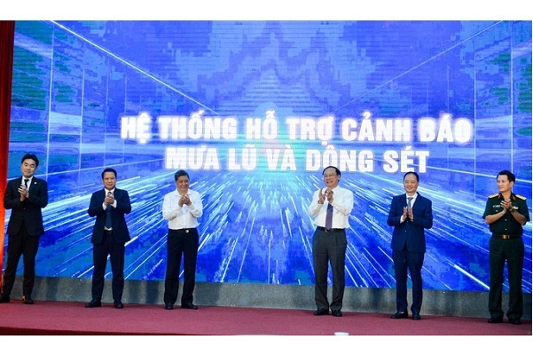 (C) tuoitre
