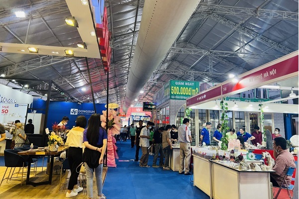 (C) vietbuildexhibition
